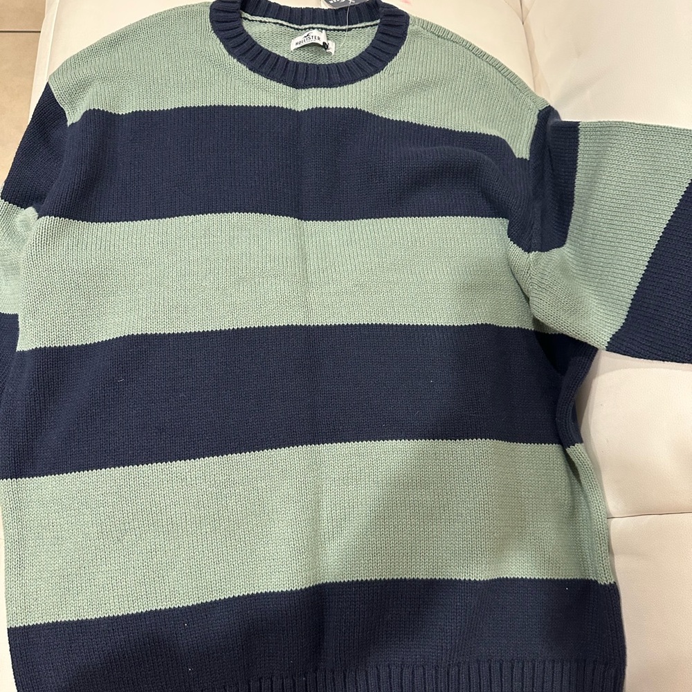 Striped Crew Neck Sweater - Green and Navy